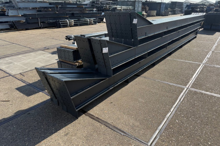 19.00 x 50.00m (950m²)